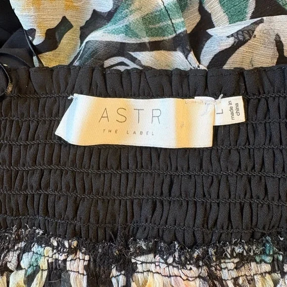 ASTR The Label Palace Floral Cutout Maxi Dress Size L - Picture 15 of 16